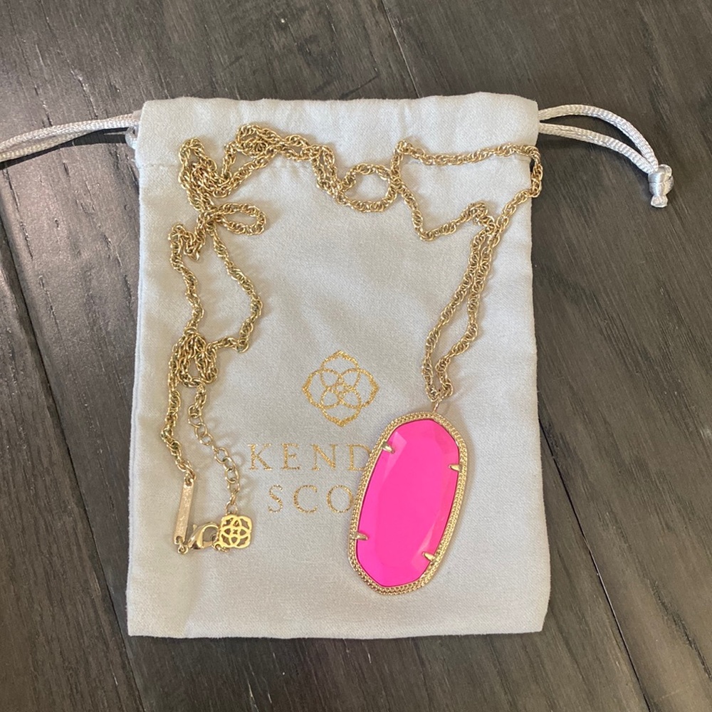 Kendra Scott Magenta Rae Necklace
